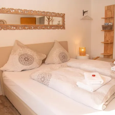 公寓 Kleines Ferienhaeuschen Im Garten