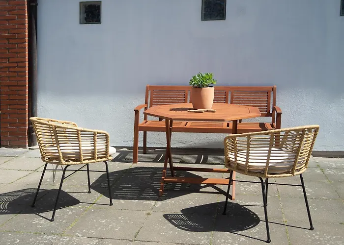 Appartement Kleines Ferienhaeuschen Im Garten *